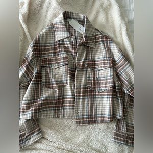 Women’s cropped flannel